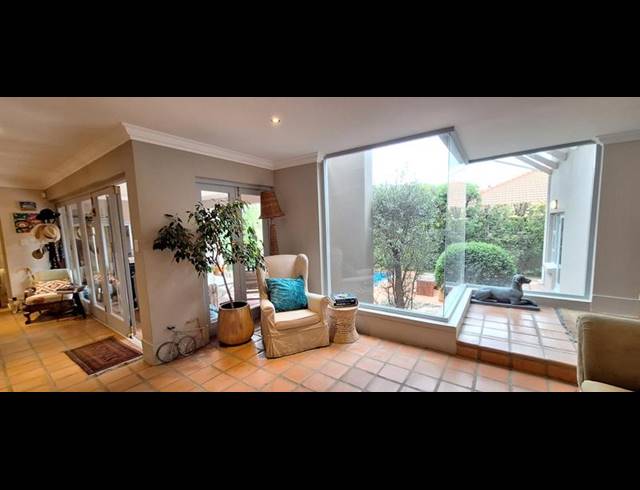 4 BEDROOM HOUSE FOR SALE IN MORELETAPARK